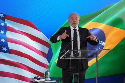 Trump dice que reunión con Lula fue "muy bien" y que hablaron principalmente de aranceles