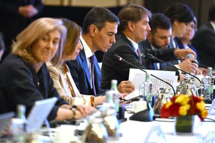 Sánchez concluye el más tecnológico y cercano de sus cuatro viajes a China