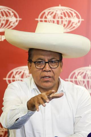 El izquierdista Sánchez apunta a que Perú ingrese al Mercosur y se integre con los BRICS