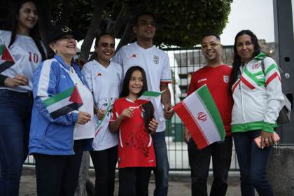Irán acusa a EE.UU. de revocar las entradas para los aficionados iraníes en el Mundial
