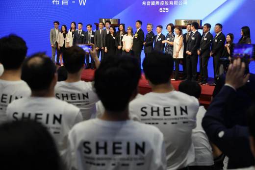 Shein cae un 4 % hasta la media sesión en su esperado debut bursátil en Hong Kong
