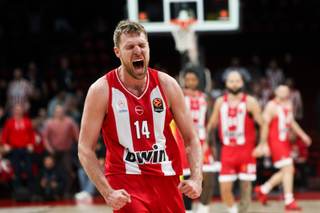 Vezenkov (Olympiacos), MVP de la Euroliga 2025/26