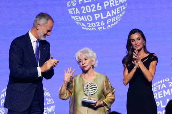 Isabel Allende gana el Planeta dando "cierre" al universo de 'La casa de los espíritus'