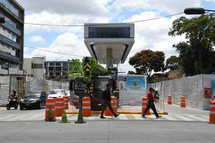 Un proyecto de teleférico avanza en la capital de Guatemala entre dudas y denuncias
