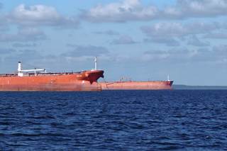 A la espera de un nuevo petrolero ruso, la flota cubana de tanqueros lleva 3 meses inmóvil