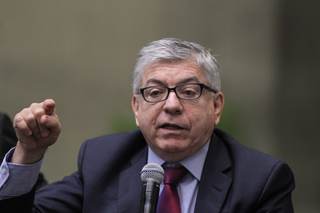 Expresidente colombiano César Gaviria está hospitalizado y estable tras cirugía abdominal