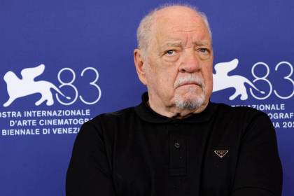 Paul Schrader enreda en la filosofía su interés por el perdón en su regreso a la Mostra