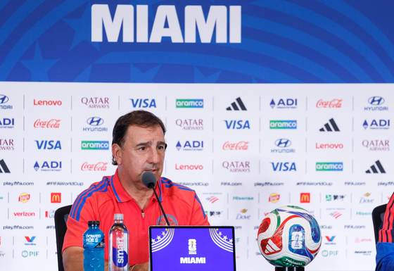 Néstor Lorenzo dice que es pronto para que Colombia y Portugal se crucen en el Mundial
