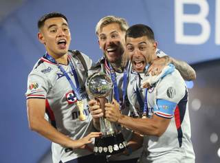1-2. El argentino Rotondi le da el título del Clausura a Cruz Azul, su décimo cetro