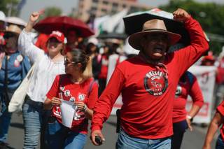 Primero de Mayo, la antesala de miles de maestros mexicanos que protestarán en el Mundial