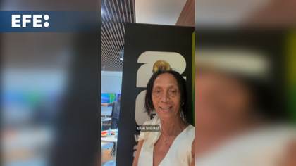 La madre de 'Vozinha' agradece a los hinchas su apoyo para asistir al partido con Uruguay