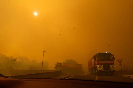 La mejora en el incendio cerca de Perpiñán (Francia) permite la vuelta de parte de los evacuados