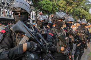 Indonesia aprueba ley que permite a miembros de la Policía ocupar puestos en el Gobierno
