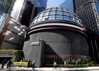La Bolsa de México pierde el 0,26 % y se ubica en las 67.071 unidades