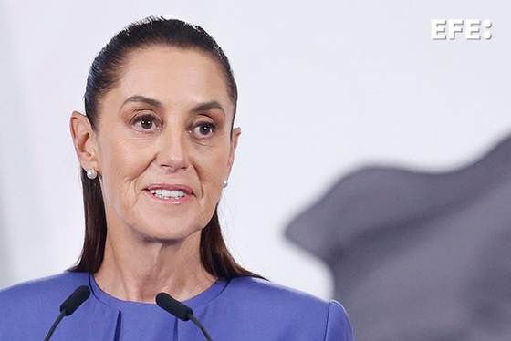 México continuará contratando médicos cubanos pese a retirada de países latinoamericanos