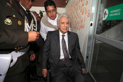 Fiscalía de Ecuador pide seis años y seis meses de cárcel para expresidente Lenín Moreno