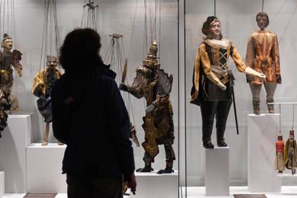 'De la caverna al cine', un repaso a la historia de la humanidad a través de los títeres