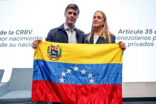 Esposa de Leopoldo López denuncia el "saqueo" y destrucción de su casa en Venezuela