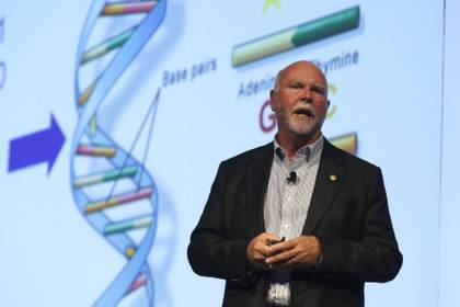 El científico Craig Venter, 'padre' del genoma humano, muere a los 79 años