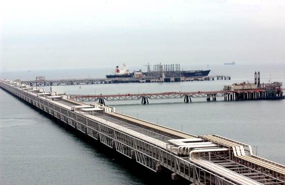 Suspendidas las operaciones en una planta de gas en Abu Dabi por un ataque