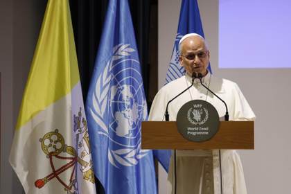 El papa: "Los conflictos se alimentan con más facilidad que la nutrición de las personas"