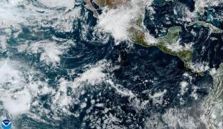 Vance vuelve a ser tormenta tropical y amenaza con lluvias intensas al noroeste de México