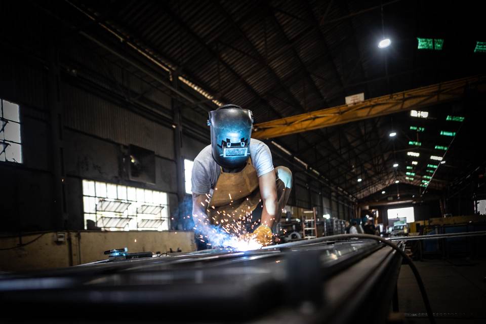 La actividad industrial de Argentina se desploma el 4 % en febrero de 2026