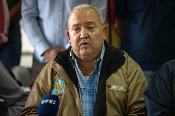 Empleados eléctricos venezolanos denuncian sueldo denigrante e infraestructura deteriorada