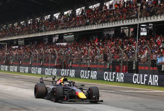 Verstappen gana en Sepang, por delante de Antonelli y Hamilton; Alonso, octavo