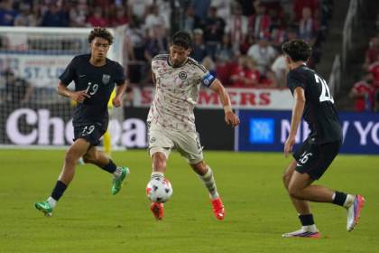 4-2. Chile cae ante Estados Unidos con tángana al final
