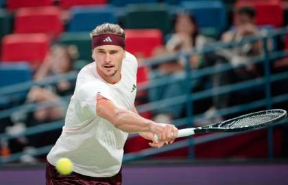 Zverev celebra su ascenso al trono con el pase a los cuartos de Shanghái ante Bublik