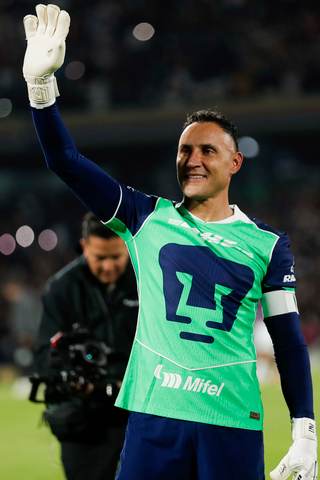 El costarricense Navas y el colombiano Mier se citan en la final Pumas-Cruz Azul en México