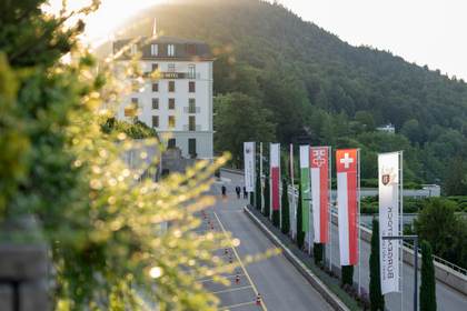 Las delegaciones de Irán y EEUU llegan a Bürgenstock para el inicio de las negociaciones