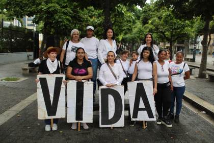 Mujeres venezolanas piden rescatar "el valor de la vida" tras muerte de preso político