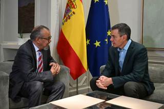 Sánchez defiende que dar un puerto seguro al Hondius es "un deber moral y legal" de España