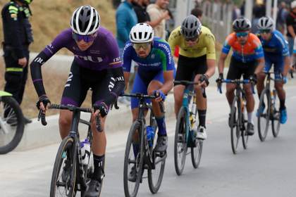 El ciclista colombiano Cristian Muñoz muere tras sufrir accidente en una carrera francesa