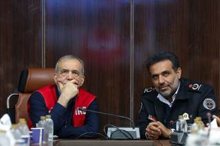 Pezeshkian advierte a EE.UU.: “Los iraníes no se someten a la fuerza”