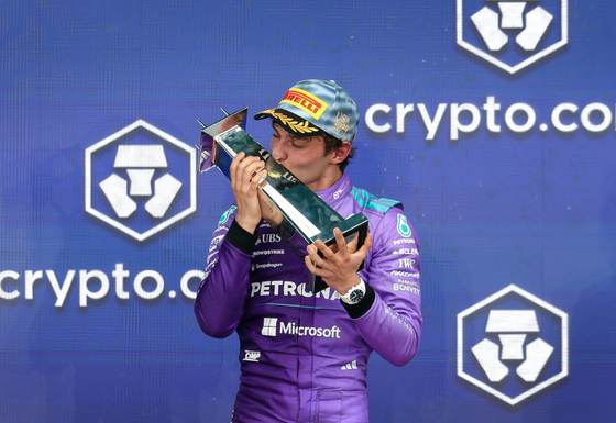 Antonelli fortalece liderato al lograr en Miami su tercer triunfo seguido