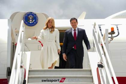 Marco Rubio llega a Ecuador para reunirse con Noboa y afianzar combate a crimen organizado