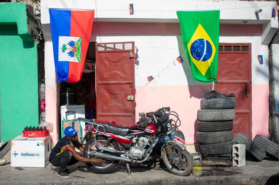 Haití-Brasil: El entusiasmo bajo presión de los haitianos, que admiran ambas selecciones