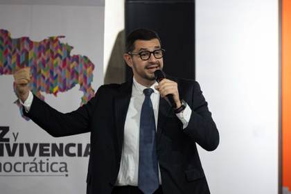 Venezuela evaluará con medios de comunicación las violaciones a la libertad de expresión