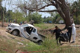 Volcadura de una camioneta en el sur de México deja 5 personas fallecidas y 8 más heridas
