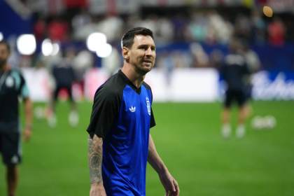 Más de 16.000 personas en la cola virtual para asistir el acto con Leo Messi en Oviedo