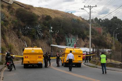 Una avioneta se accidenta tras perder pista en el sur de Ecuador