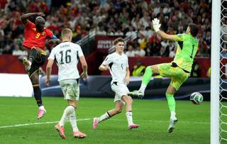 1-5. Trossard, De Bruyne y Lukaku aclaran el primer puesto de Bélgica