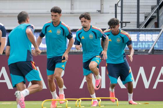 Luis de la Fuente perfila el once contra Arabia Saudí en el último entrenamiento
