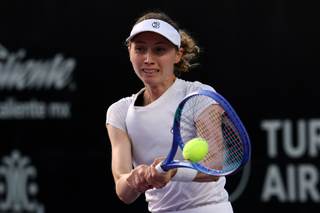 Española Cristina Bucsa vence a la polaca Frech y gana el título en el WTA 500 de Mérida