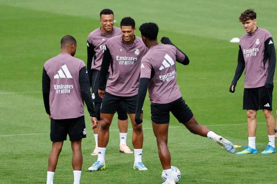 Los madridistas Huijsen, Bellingham y Rüdiger podrían jugar ante el Oviedo (Grupo Pachuca)