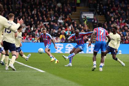 2-2. Crystal Palace y Everton firman un punto insuficiente