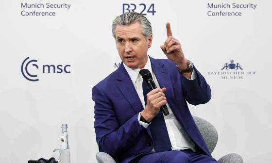 California evalúa imponer un "interruptor de apagado" a las empresas de IA